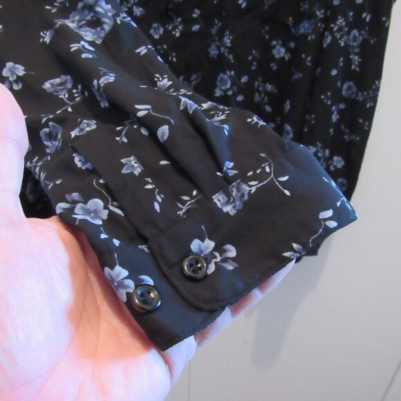 Michel Studio Collection Floral Blouse Sz 20 Long Sleeve Sheer Black Blue NWT - Picture 4 of 8